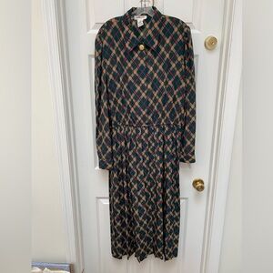 Talbots Plaid Long Sleeve w Pleats Dress - Green, Black, Tan - 18